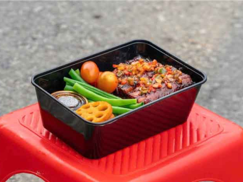 Hộp nhựa chữ nhật đựng thức ăn - Đơn giản nhưng vẫn đảm bảo chất lượng